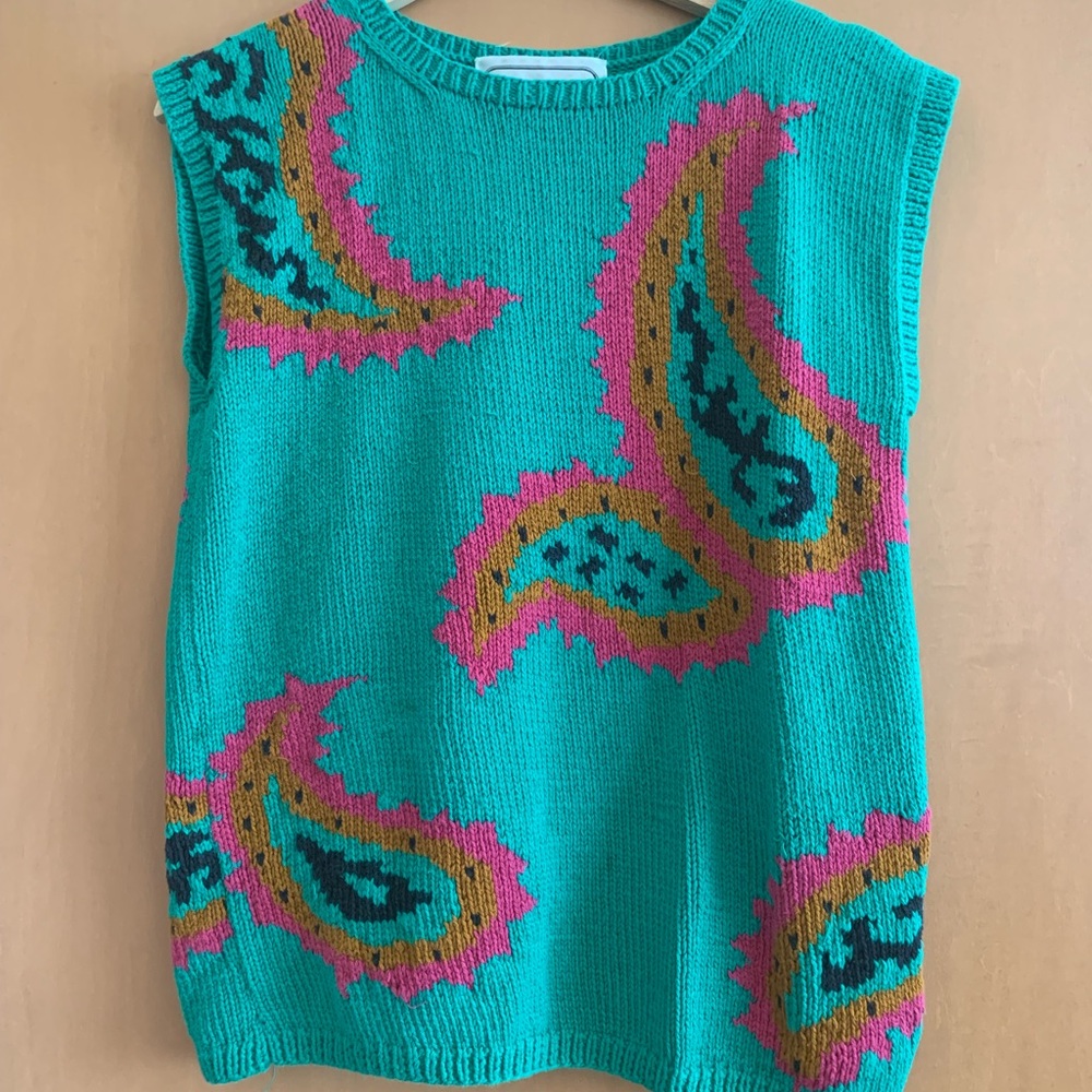 Adrienne Vittadini Teal and Pink Paisley Knit Top